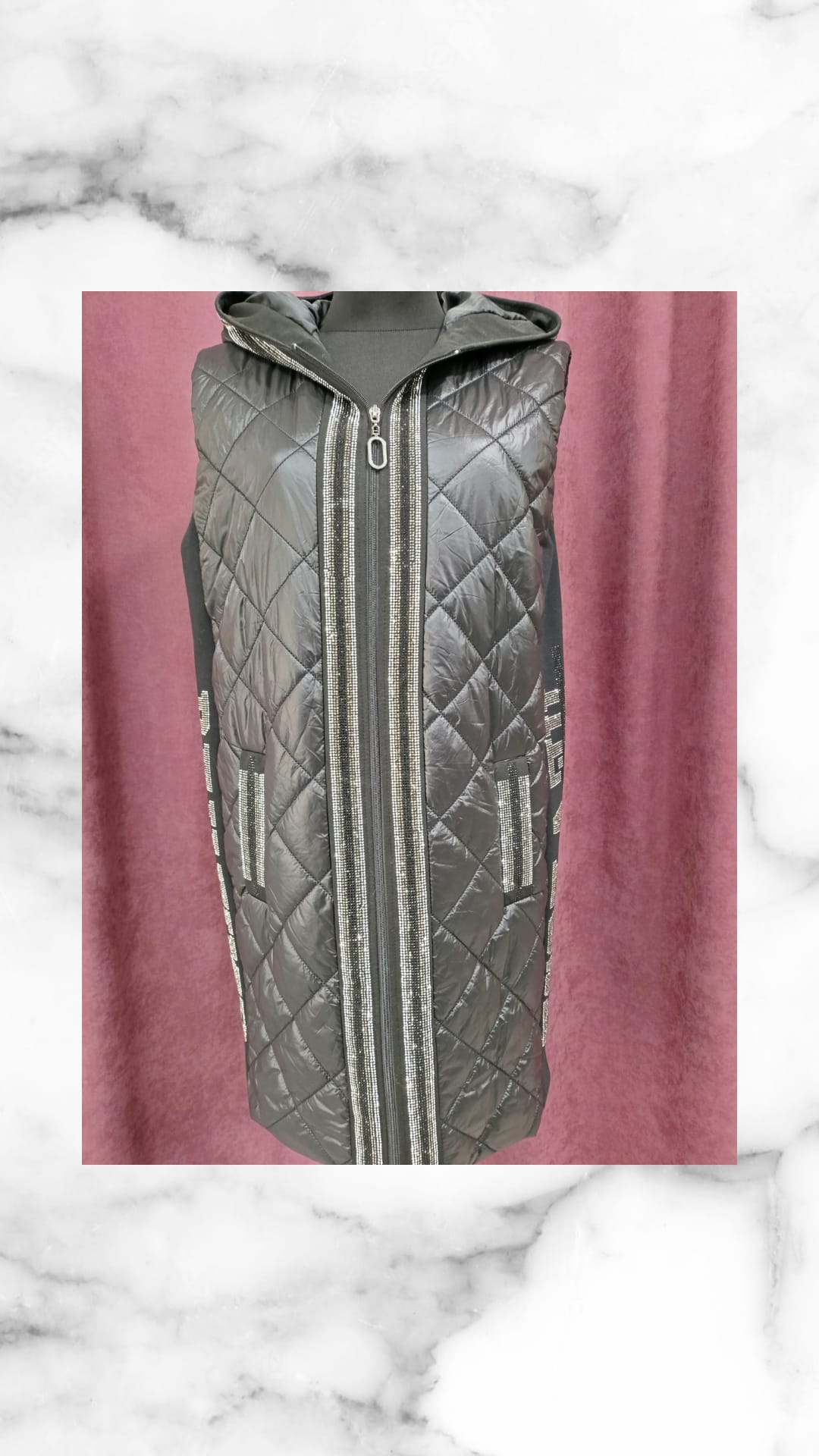 Chaleco SUDÁFRICA gris acolchado con capucha y cremallera, ideal para algodón y lana