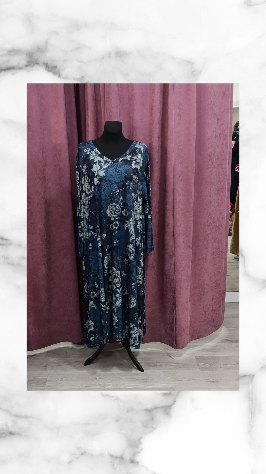 Vestido VIENA rosas